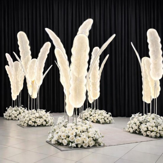 Yaprak Işıklı Dekor Işıklı Organizasyon Düğün Giriş Yolu